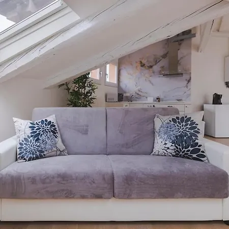 Chic Escape Raffinato Apt. Moderno Con Terrazzo Trieste