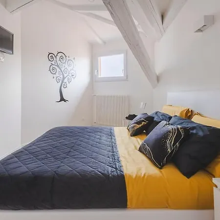 Lejlighed Chic Escape Raffinato Apt. Moderno Con Terrazzo Trieste