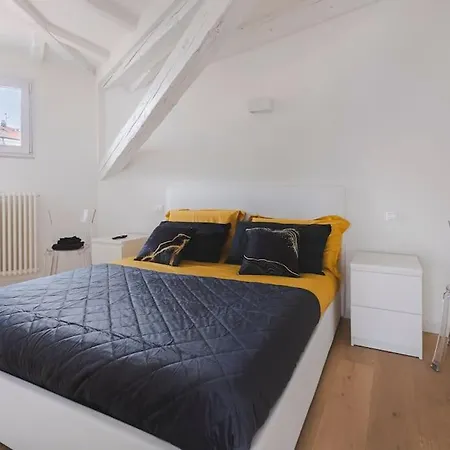 Chic Escape Raffinato Apt. Moderno Con Terrazzo Trieste